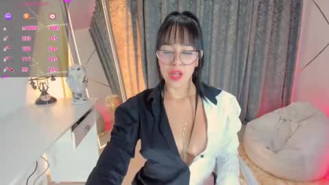 hotsecretary2 online show from 04/18/26, 03:49