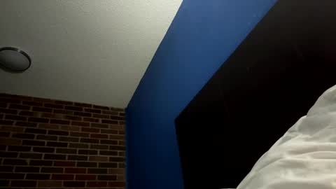 Snapshot of hotsexyclassyhippies chatting on 10/24/25, 11:39 hotsexyclassyhippies online show from 10/24/25, 11:39