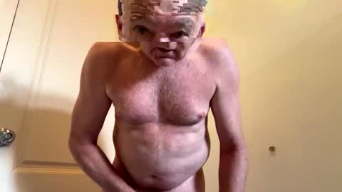 Snapshot of hotsilverdady chatting on 01/30/25, 12:18 hotsilverdady online show from 01/30/25, 12:18