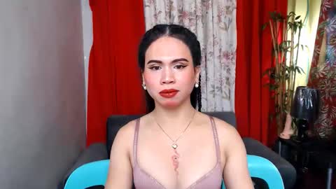 Snapshot of hotsinfulbabes_savana chatting on 05/06/26, 02:08 Savana olala online show from 05/06/26, 02:08