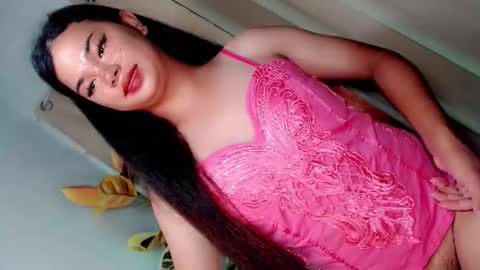 hotsiren101 online show from 05/22/26, 07:59