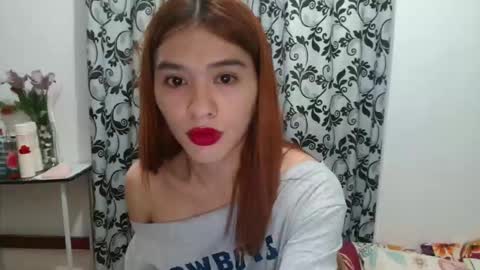 sofia online show from 10/06/25, 07:39