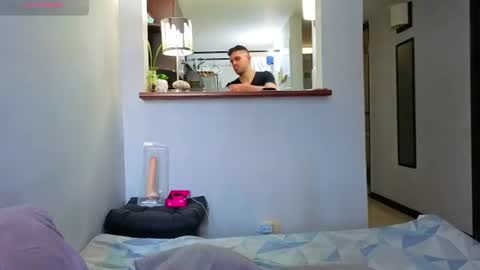 Snapshot of hotstud_999 chatting on 07/27/26, 06:48 Andres online show from 07/27/26, 06:48