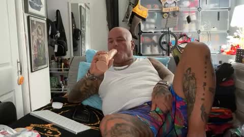 hotstuff775616 online show from 11/08/25, 04:56