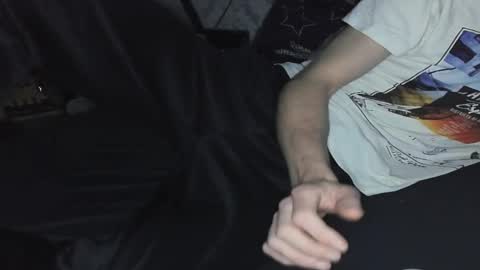 hotsummerboy89 online show from 01/26/25, 07:53