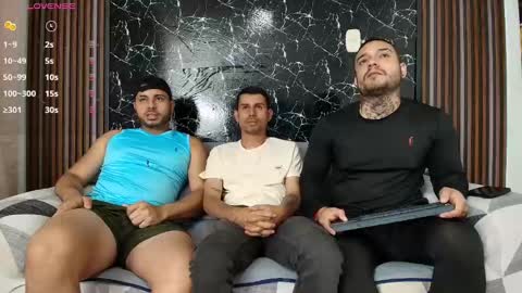 hott_asses online show from 02/15/25, 12:04