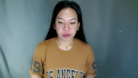 jelaigrande  online show from 04/21/26, 11:18