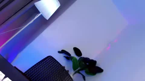 Snapshot of hotterthansex2 chatting on 10/15/25, 09:26 hotterthansex2 online show from 10/15/25, 09:26