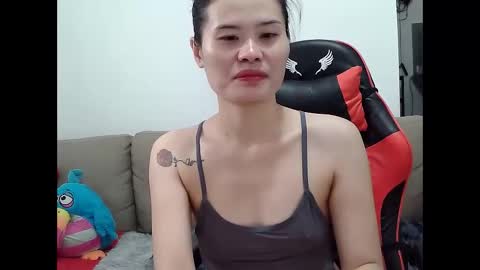 Snapshot of hottest0916 chatting on 02/07/26, 12:58 hottest0916 online show from 02/07/26, 12:58