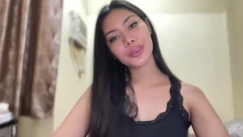 Snapshot of hottest_katarinaxxx chatting on 01/13/26, 07:30 katarina online show from 01/13/26, 07:30