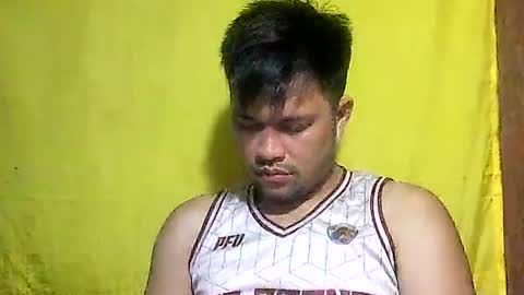 Snapshot of hottestpinoy2323 chatting on 07/28/26, 02:13 HottestPinoy32 online show from 07/28/26, 02:13