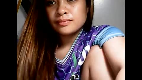 Snapshot of hottie_asianbabe chatting on 01/05/25, 11:44 Leen online show from 01/05/25, 11:44