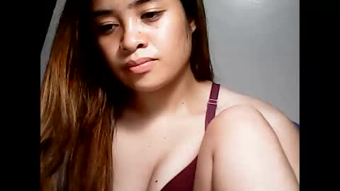 Snapshot of hottie_asianbabe chatting on 03/11/25, 03:12 Leen online show from 03/11/25, 03:12