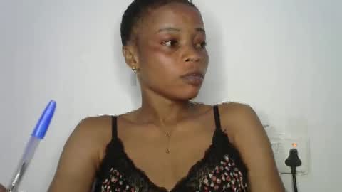 hottie baddie14 online show from 04/15/26, 10:43