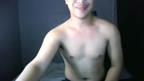 hottie_kyle69 online show from 04/17/26, 02:42