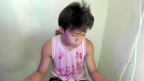 hottie_migs online show from 04/19/26, 11:09