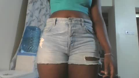 vera online show from 02/02/26, 06:12