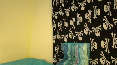 independent Model online show from 02/02/25, 01:34