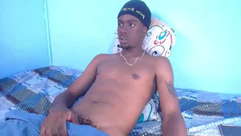 independent Model online show from 11/03/25, 10:53