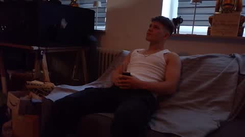 Hottieselly online show from 06/01/26, 04:52