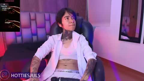 Juls online show from 06/27/26, 07:19