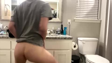 hottiewithabody101 online show from 11/03/25, 04:41