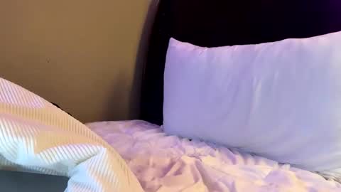 hottiewithabody101 online show from 04/24/26, 01:08