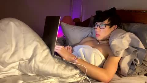 Snapshot of hottiewithabody101 chatting on 06/08/26, 01:28 hottiewithabody101 online show from 06/08/26, 01:28