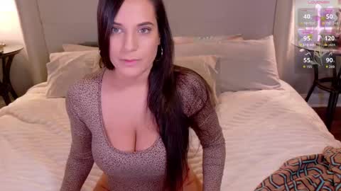 Snapshot of hottmay chatting on 01/14/25, 06:28 --- Dana May online show from 01/14/25, 06:28