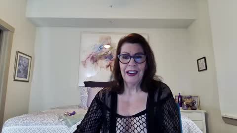 Maggie online show from 01/16/25, 01:16