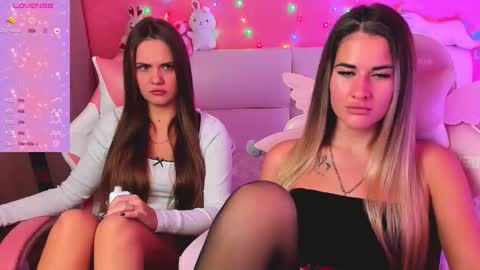 Ivanna and Jessica online show from 10/08/25, 06:11