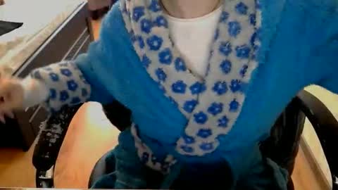 Mary online show from 04/17/26, 08:50