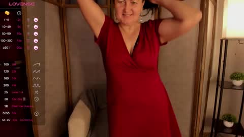 Anna online show from 11/11/25, 02:55