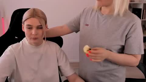 Nessie and Jessie online show from 03/10/25, 10:15