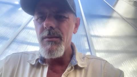 Snapshot of hottymemo69 chatting on 09/30/25, 04:34 hottymemo69 online show from 09/30/25, 04:34