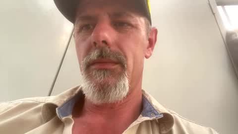 Snapshot of hottymemo69 chatting on 10/03/25, 04:15 hottymemo69 online show from 10/03/25, 04:15