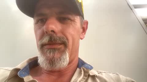 Snapshot of hottymemo69 chatting on 10/06/25, 04:48 hottymemo69 online show from 10/06/25, 04:48