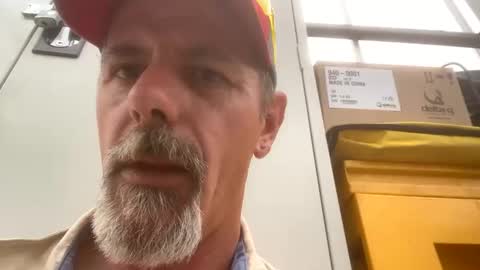 Snapshot of hottymemo69 chatting on 10/15/25, 04:40 hottymemo69 online show from 10/15/25, 04:40