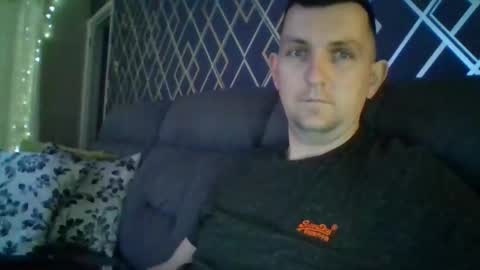 Snapshot of hotuk86 chatting on 01/28/25, 09:08 hotuk86 online show from 01/28/25, 09:08