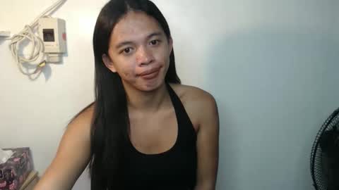Snapshot of hotvalentina_ chatting on 04/28/26, 12:42 Valentina3 online show from 04/28/26, 12:42