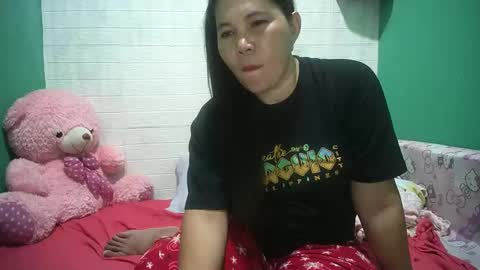 hotwetmommaxxx online show from 12/02/24, 01:03