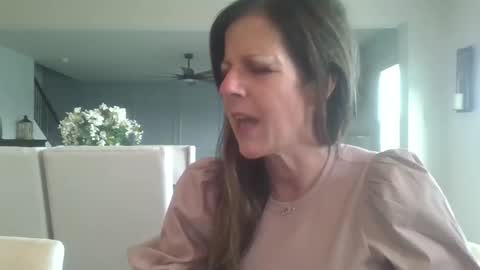 Hotwifehotlife01 online show from 04/24/26, 10:23