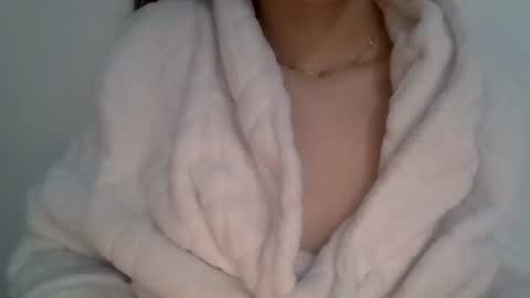 Hotwixx online show from 01/21/25, 12:07