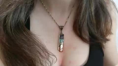 Hotwixx online show from 04/25/26, 08:17