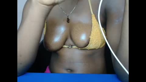 Snapshot of hotxxebony chatting on 04/01/26, 01:50 hotxxebony online show from 04/01/26, 01:50