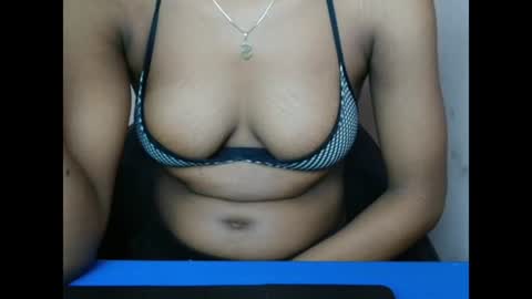 Snapshot of hotxxebony chatting on 04/02/26, 11:46 hotxxebony online show from 04/02/26, 11:46