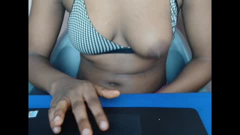 Snapshot of hotxxebony chatting on 05/04/26, 08:27 hotxxebony online show from 05/04/26, 08:27