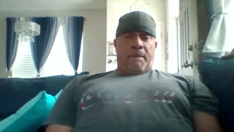 Snapshot of hotyummycock69 chatting on 04/30/26, 06:03 hotyummycock69 online show from 04/30/26, 06:03