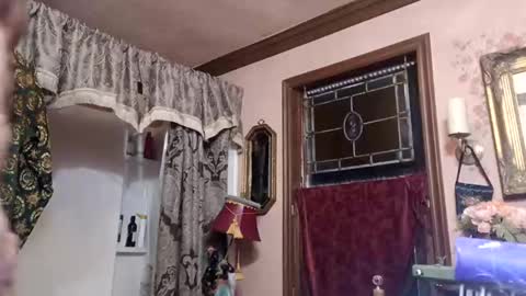 Snapshot of houndmefromhell chatting on 12/02/24, 02:19 houndmefromhell online show from 12/02/24, 02:19