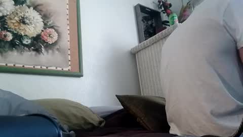 Snapshot of houndmefromhell chatting on 02/07/25, 09:58 houndmefromhell online show from 02/07/25, 09:58